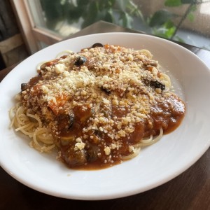 Primi Piatti - Puttanesca