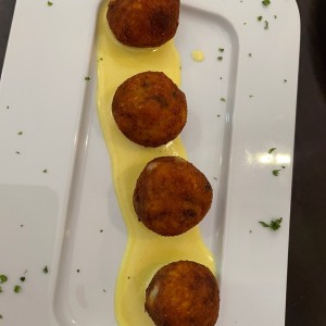 Risotto Croquettes (Arancini: Mushrooms, Parmesan Cheese)