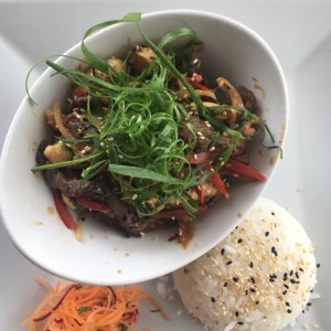 Pollo y filete en salsa de ostras