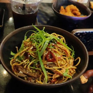 Platos Fuertes - Yakitoridon