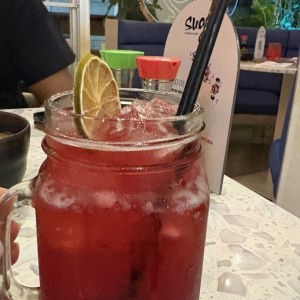 Limonada hibiscus