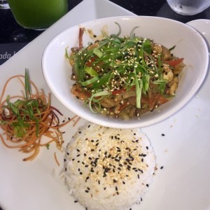 Pollo y filete en salsa de ostras