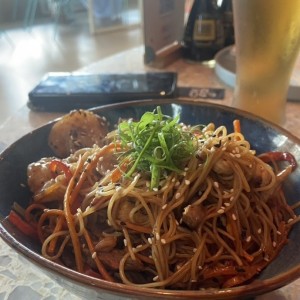 Mixto (pollo, filete y langostinos)