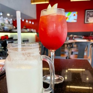 Limonada y Sangria.