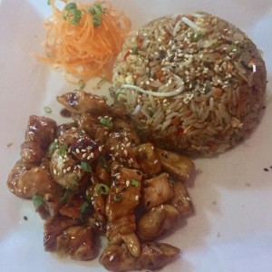 arroz gohan con pollo