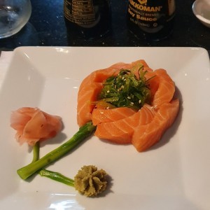 sashimi de salmon
