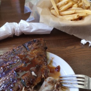 Hald rack de cosillas y papas fritas