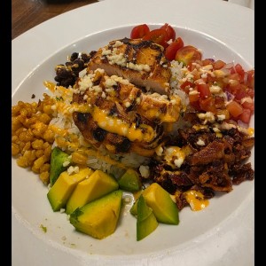bowl de pollo