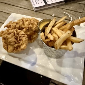 Fridays Favorites - CRISPY CHICKEN FINGERS