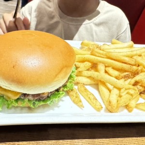 Burgers - CHEESEBURGER