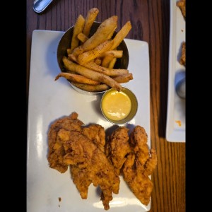 Fridays Favorites - CRISPY CHICKEN FINGERS