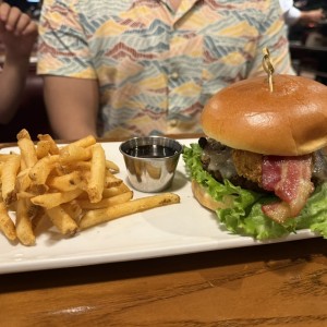 Burgers - CHEESY BACON CHEESEBURGER