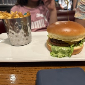 Burgers - CHEESEBURGER