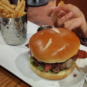 Friday" Wiskey-Glaze Burger