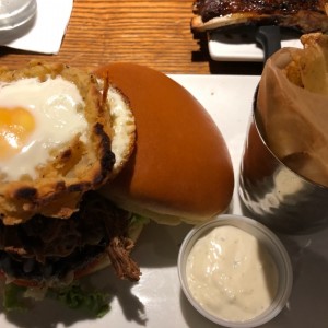 hamburguesa con huevo