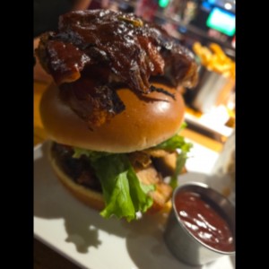hamburgesa con coatilla