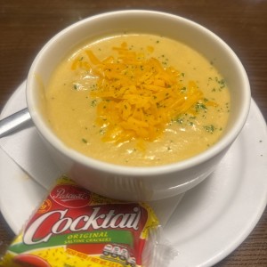 BROCCOLI CHEESE SOUP