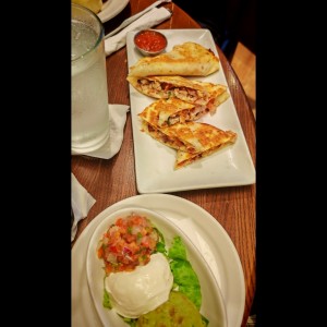 Appetizers - GRILLED CHICKEN QUESADILLAS