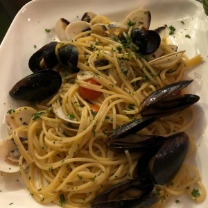 Pasta con Ostras
