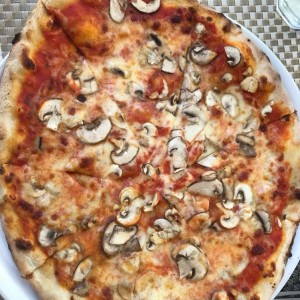 Pizza ai funghi