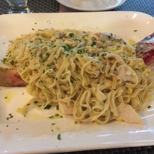 Tagliolini con Robalo en salsa de limon