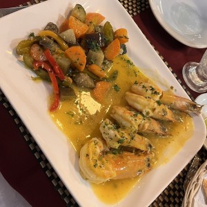 Langostinos al Grill con vegetales