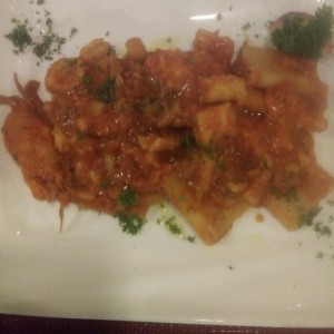 otra rica pasta con mariscos