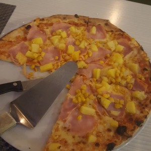 Pizza Hawaiana