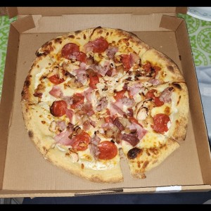 pizza Full Carnivora