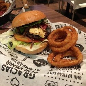 nueva hamburguesa cholipay ?