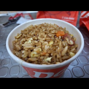 Delicias Tradicionales - Arroz Frito Vegetariano