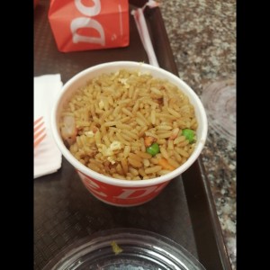 Delicias Tradicionales - Arroz Frito Oriental