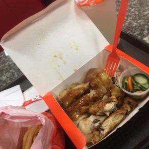 pollo asado papas y limomada