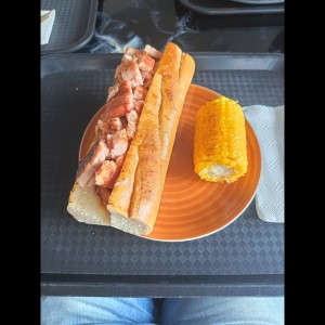Emparedado de pierna con mazorca