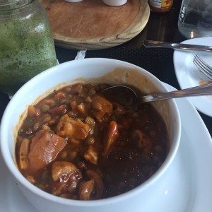 Mondogo con Guandu