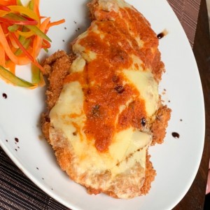 Milanesa de Pollo Gratinado
