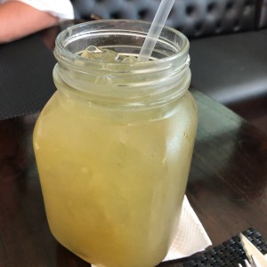 limonada con hierva buena