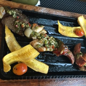 Brocheta mixta