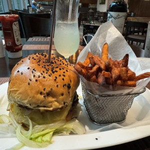 Hamburguesas - Nuestra Cheese Burger