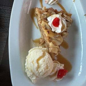 pie manzana y helado