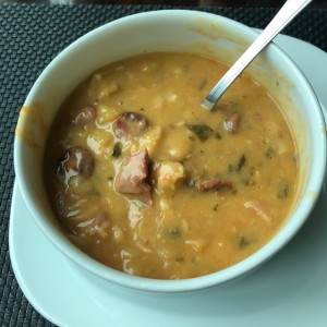 caldo gallego