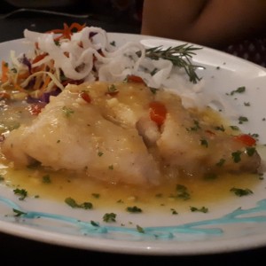 Corvina al ajillo