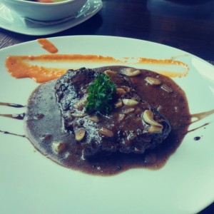 Filete de res a la pimienta