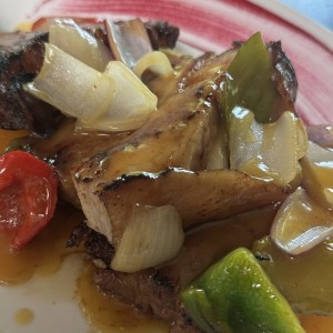 costilla de cerdo en salsa de mango