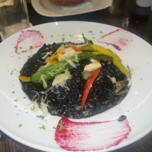 Arroz Negro con Camarones