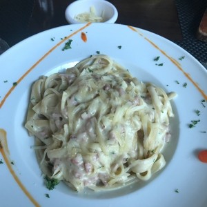 penne alfredo con jamon