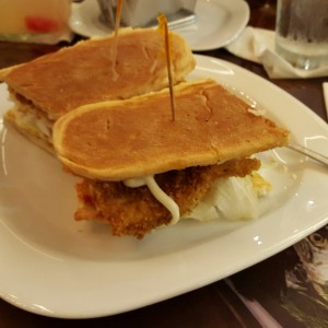 Pescado a la milanesa