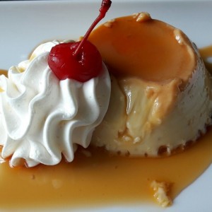 Flan de la casa