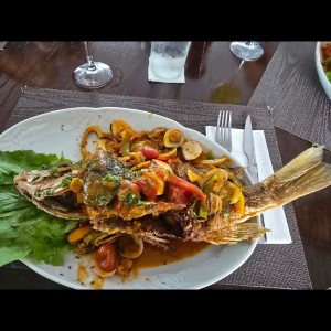 Pargo frito a lo Macho