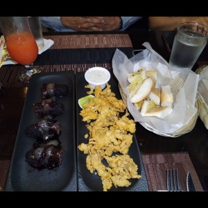 Morcilla, Arañitas y Cesta de Pan